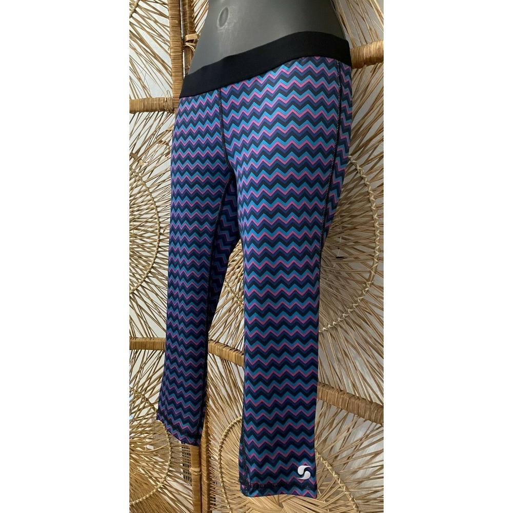 Soffe Dri Womens Athletic Low Rise Capri Leggings Small Multicolor Chevron Print - Picture 5 of 14
